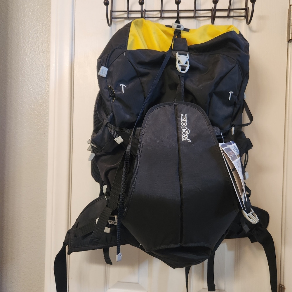 Jansport sortie 38 hiking backpack nwt